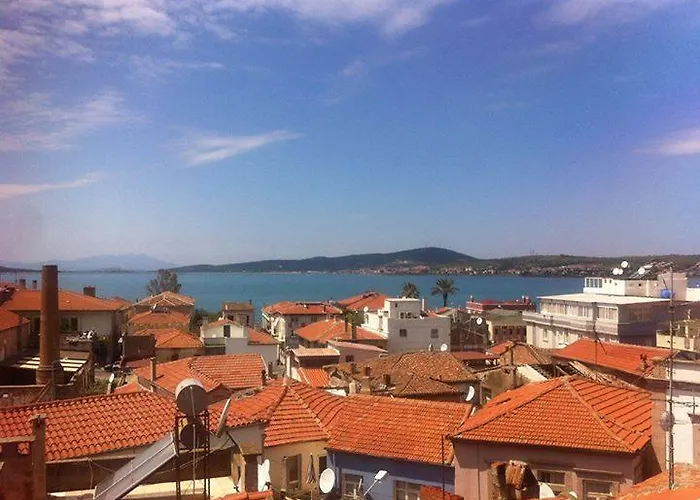 Hayat Alti Gasthof Ayvalı