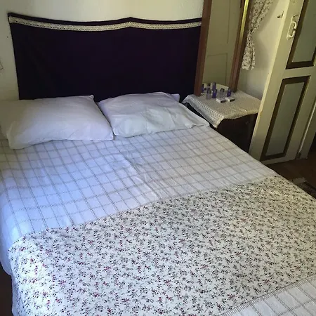 Hayat Alti Guest house